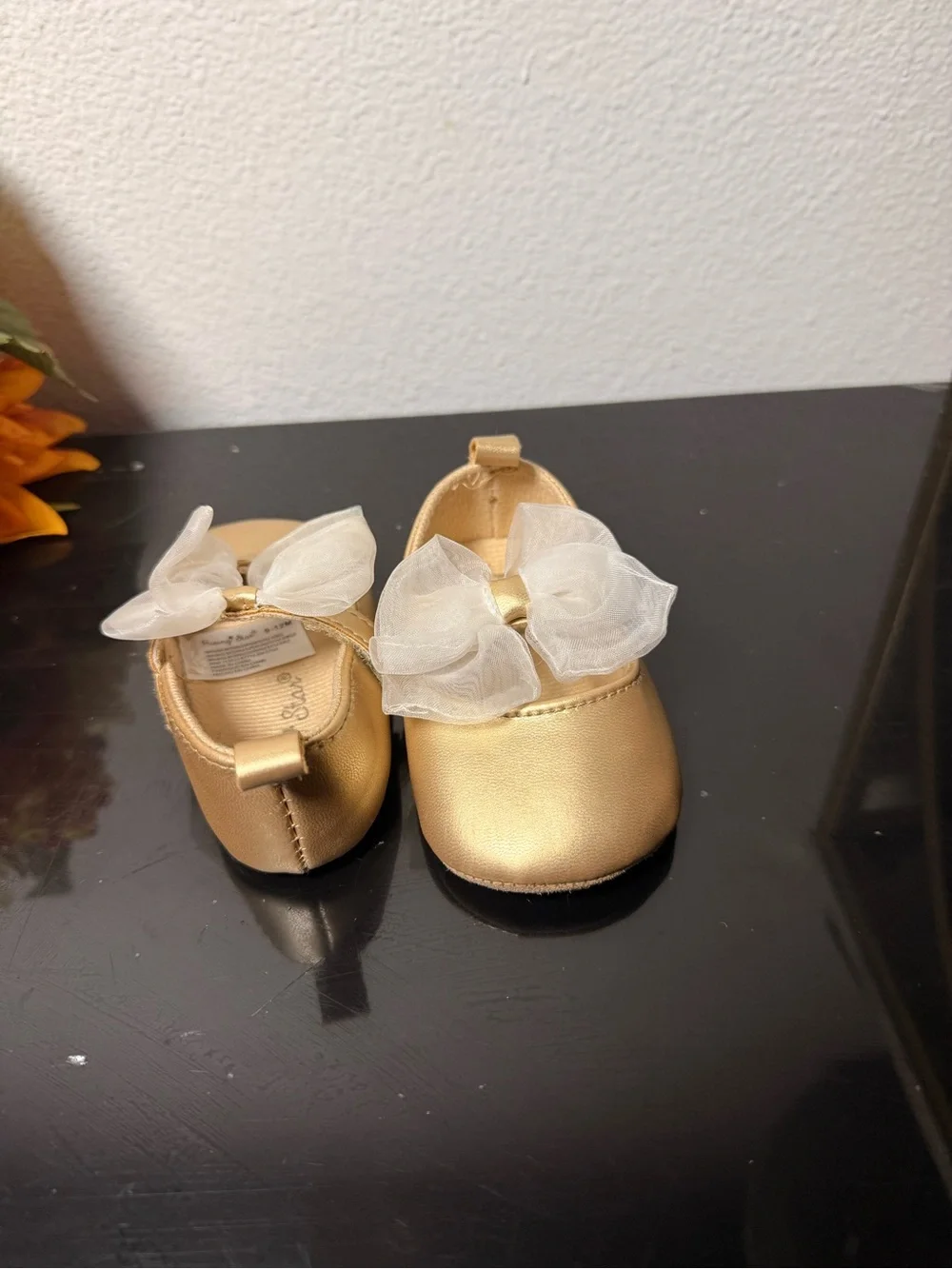 Rising Star Metallic Gold Baby Mary Jane Shoes with Sheer White Bows